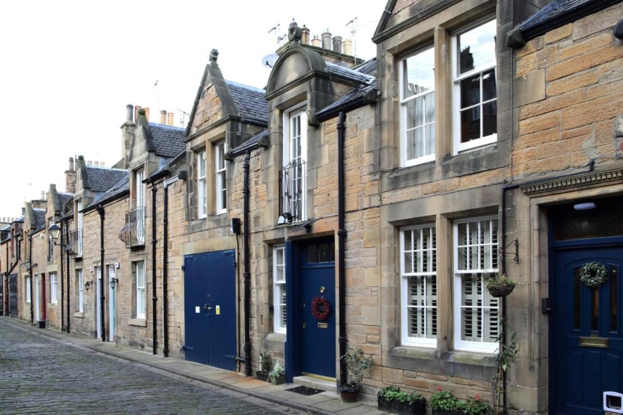 Quiet Ground Floor Mews Flat And Parking Apartment Edinburgh Exterior photo