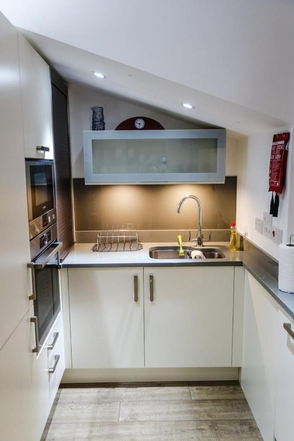 Quiet Ground Floor Mews Flat And Parking Apartment Edinburgh Exterior photo